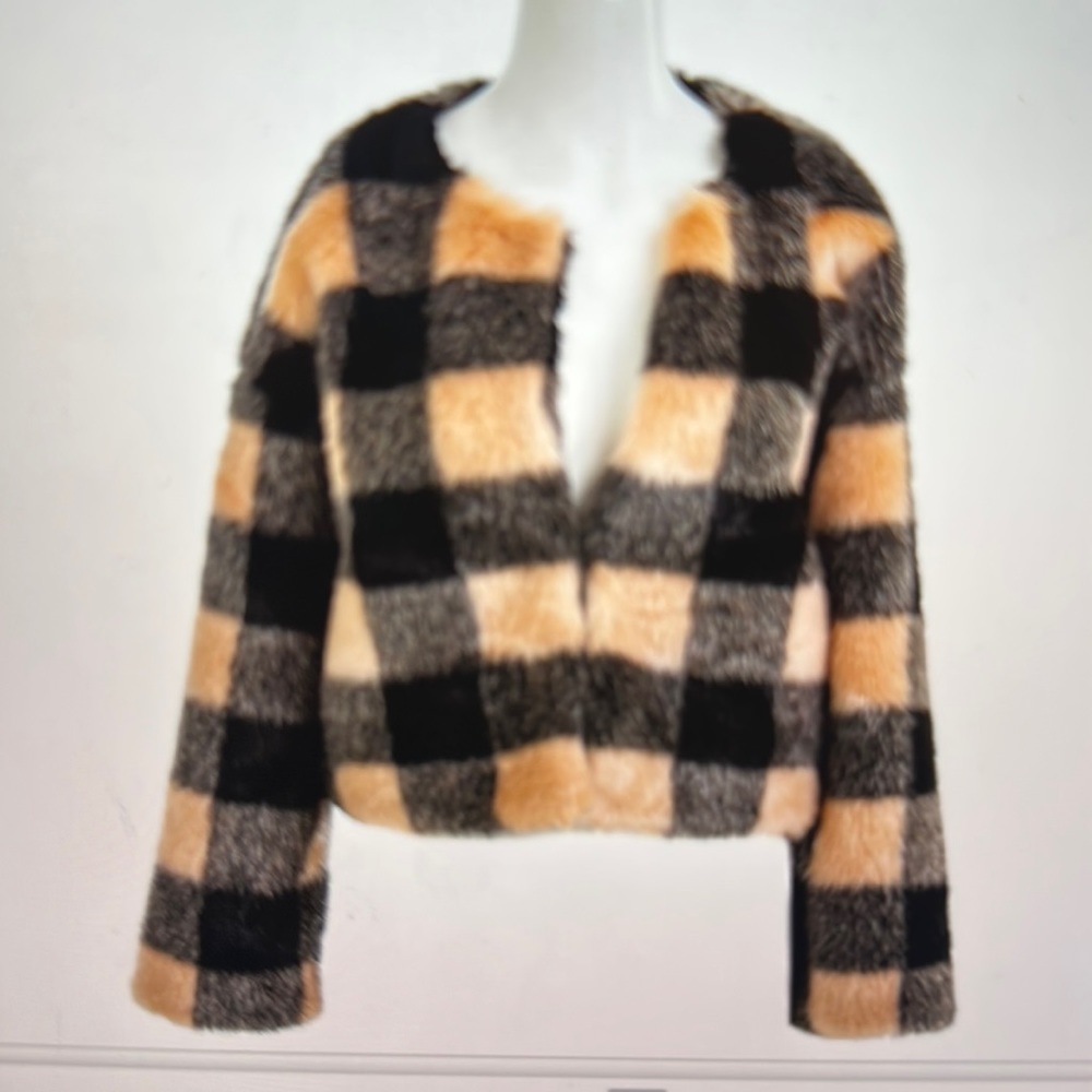 Elliatt Imogen Check Plaid Faux Fur Jacket. Size Small